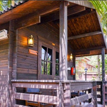 The Rainbows End Bed and Breakfast Madgao Buitenkant foto