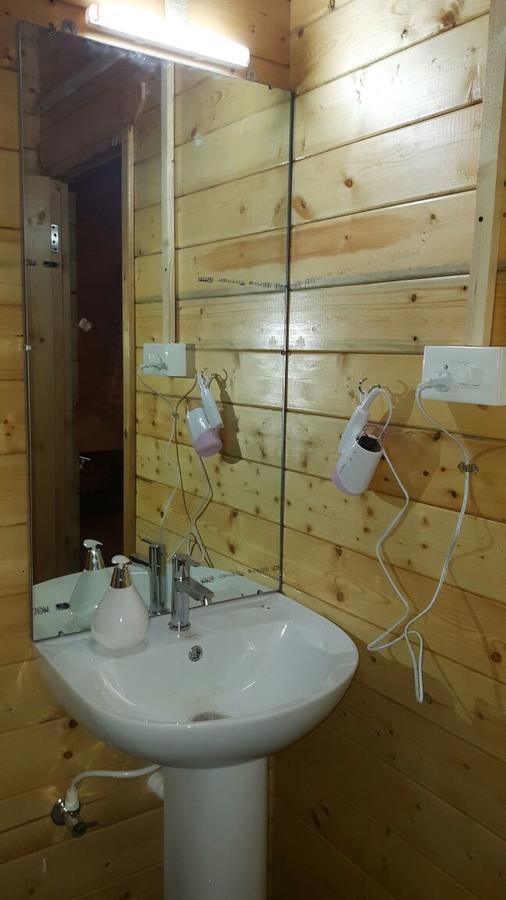 The Rainbows End Bed and Breakfast Madgao Buitenkant foto